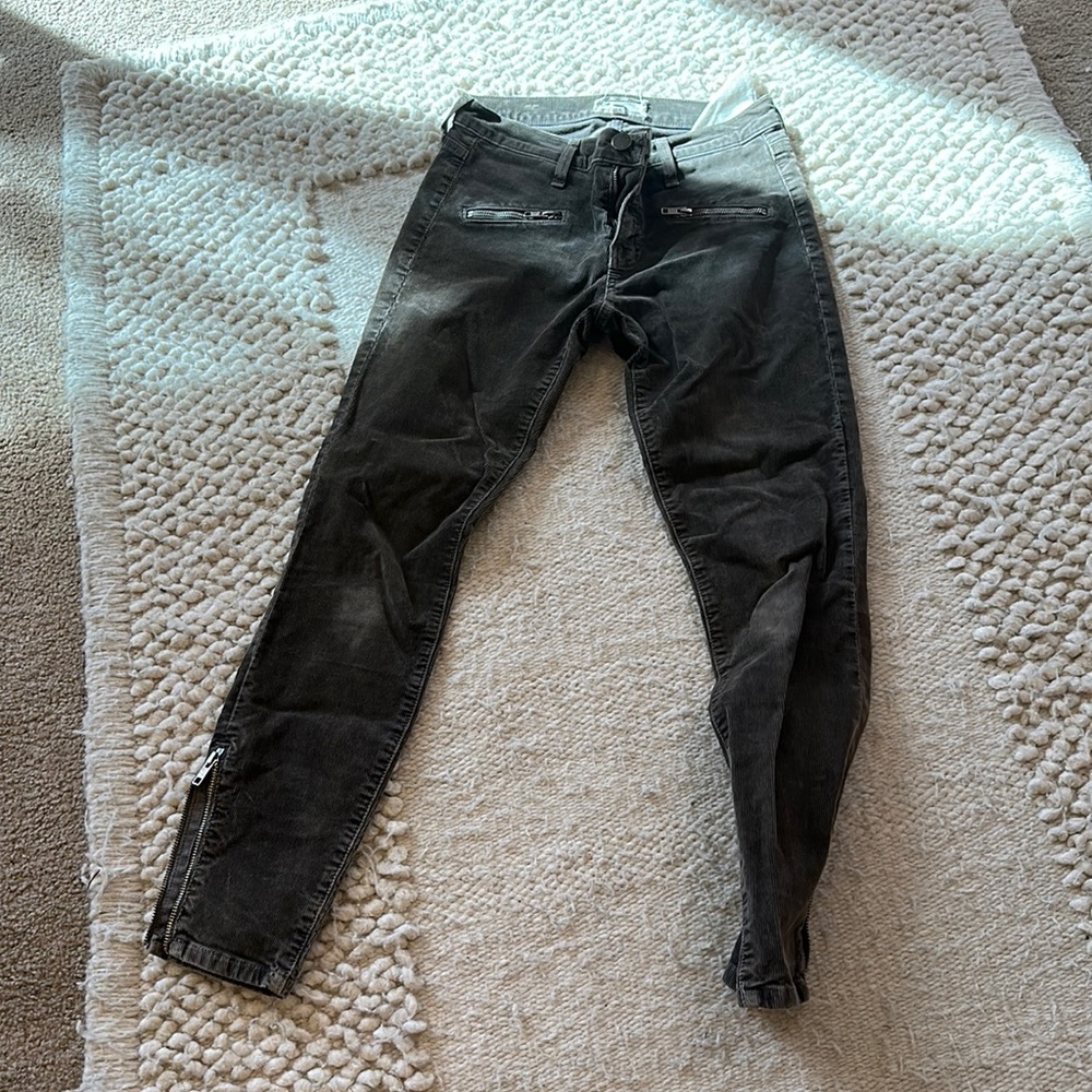 Size 27 Brown Jeans